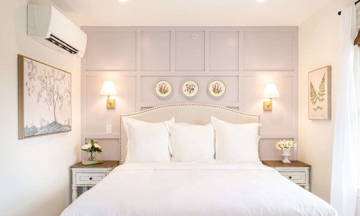 Photo of Bedroom in West Dundee