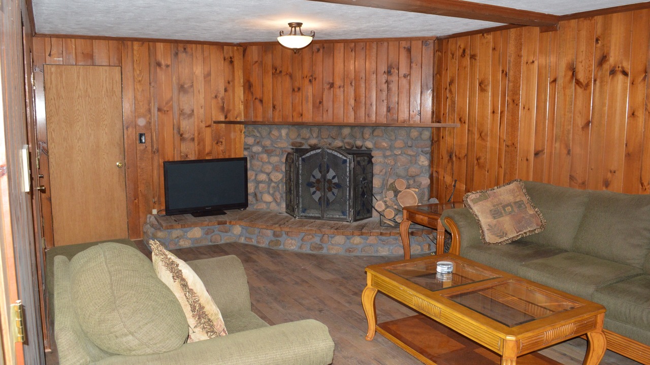 Photo of Bedroom in Villa Park