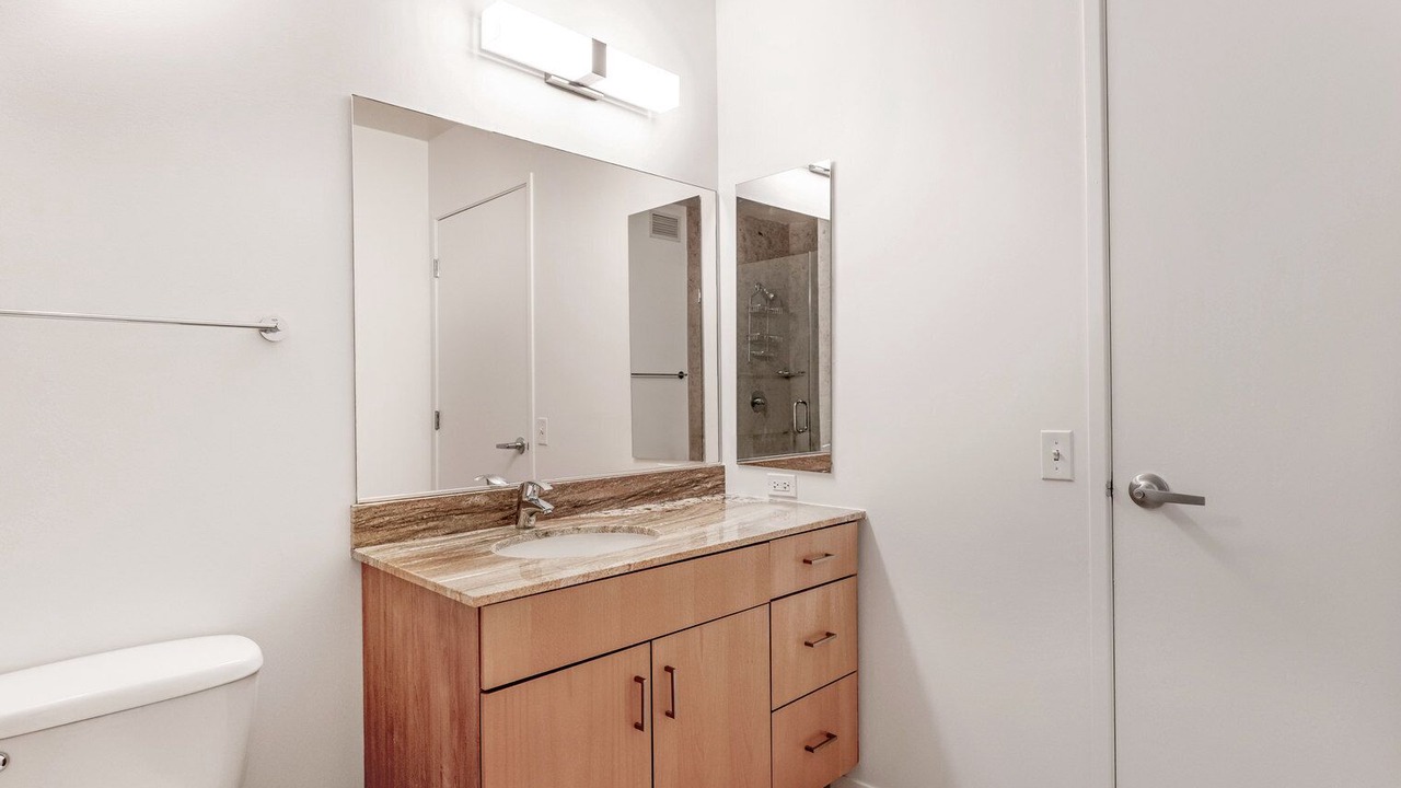 Photo of Bathroom in Streeterville