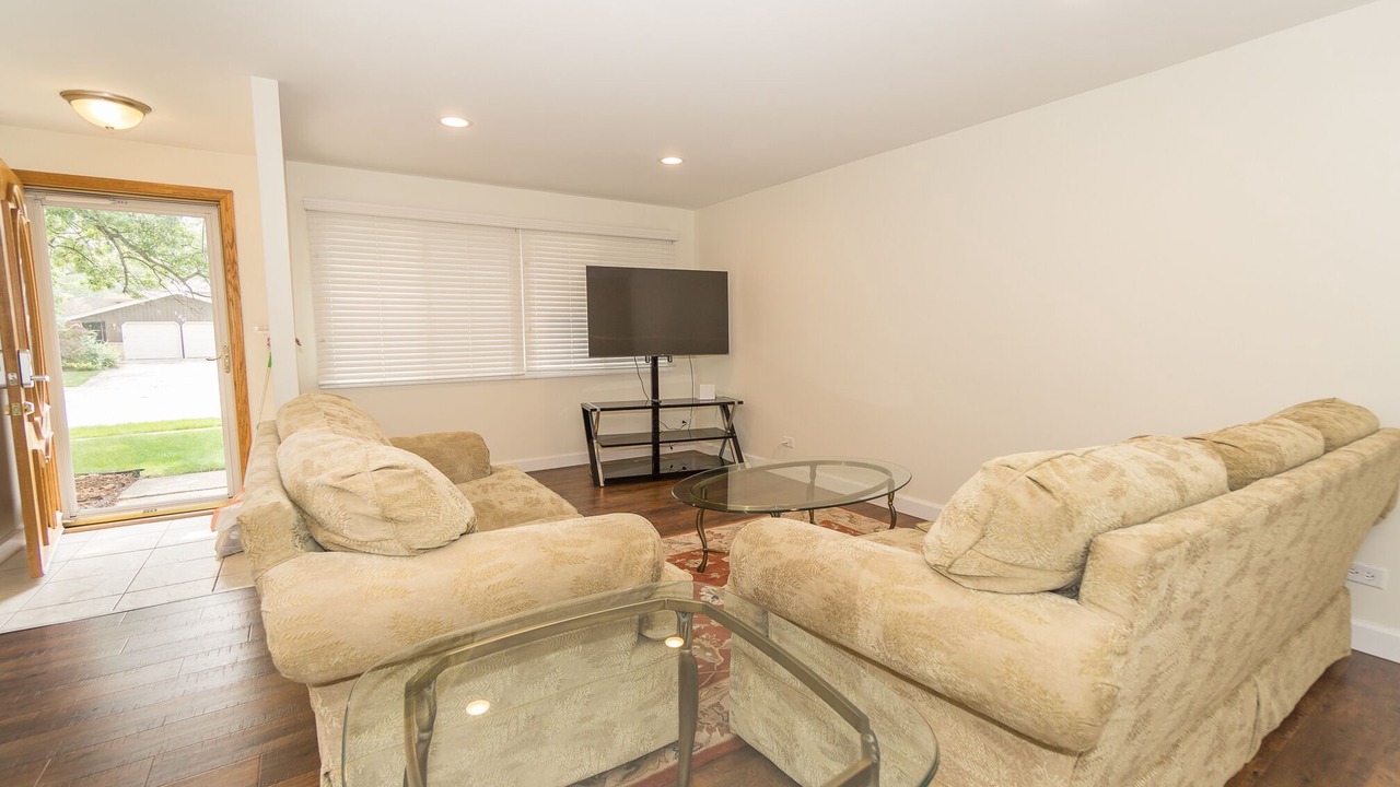 Photo of Livingroom in Fox Valley