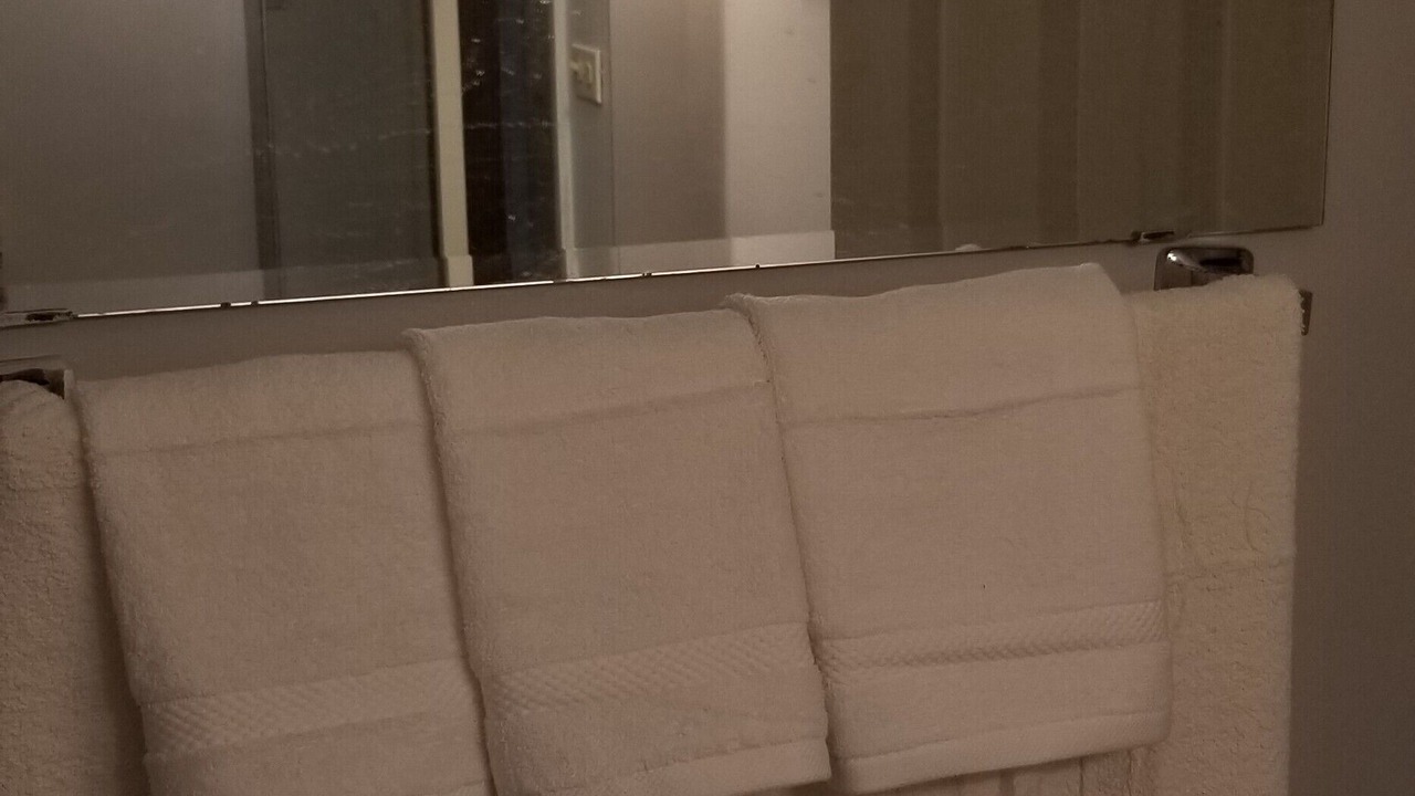 Photo of Bathroom in West Lawn