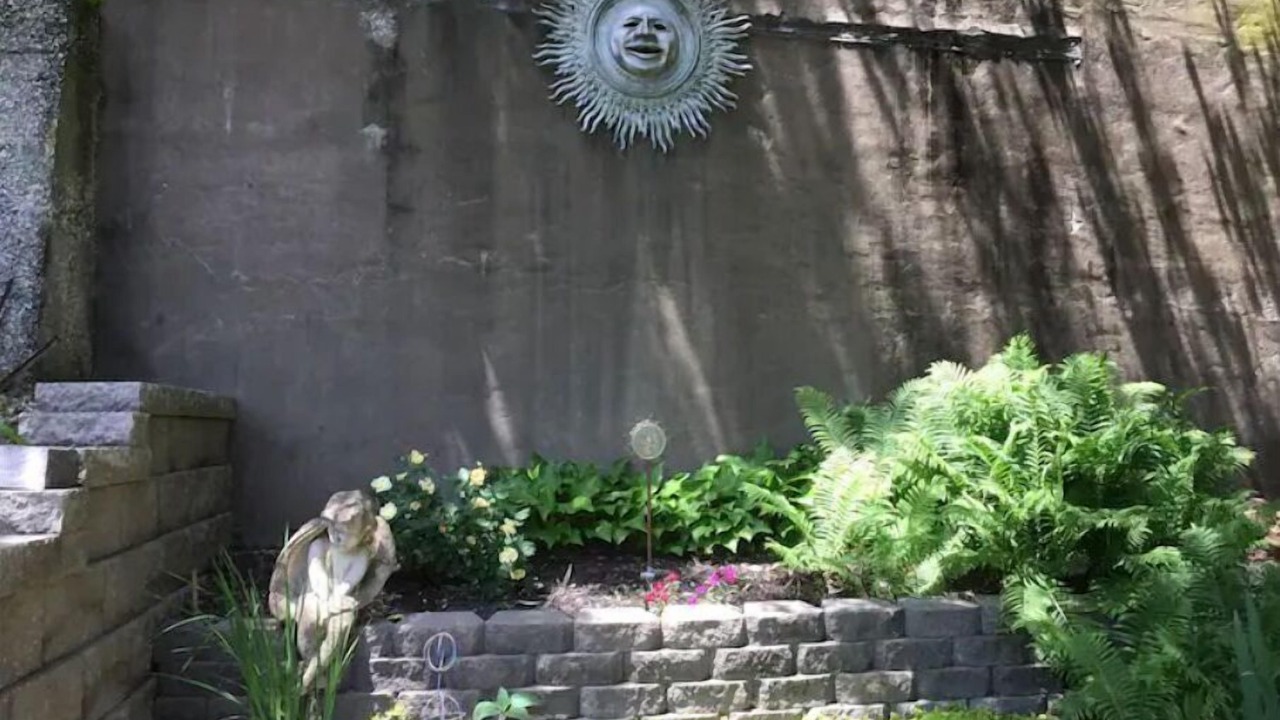 Photo of Outdoor in Alton