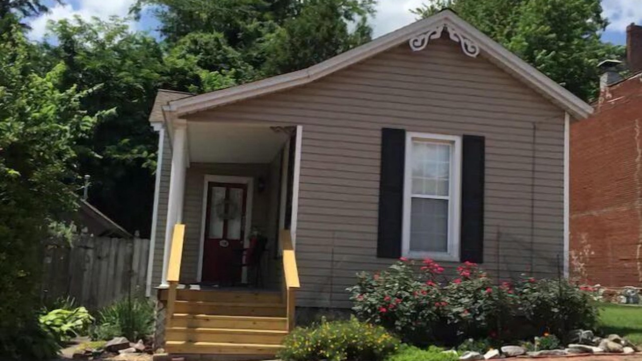 Photo of Outdoor in Alton