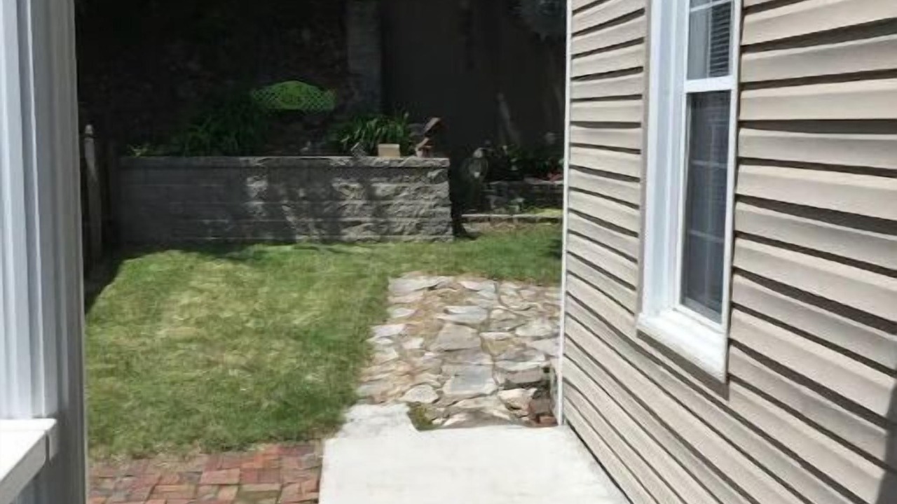 Photo of Outdoor in Alton