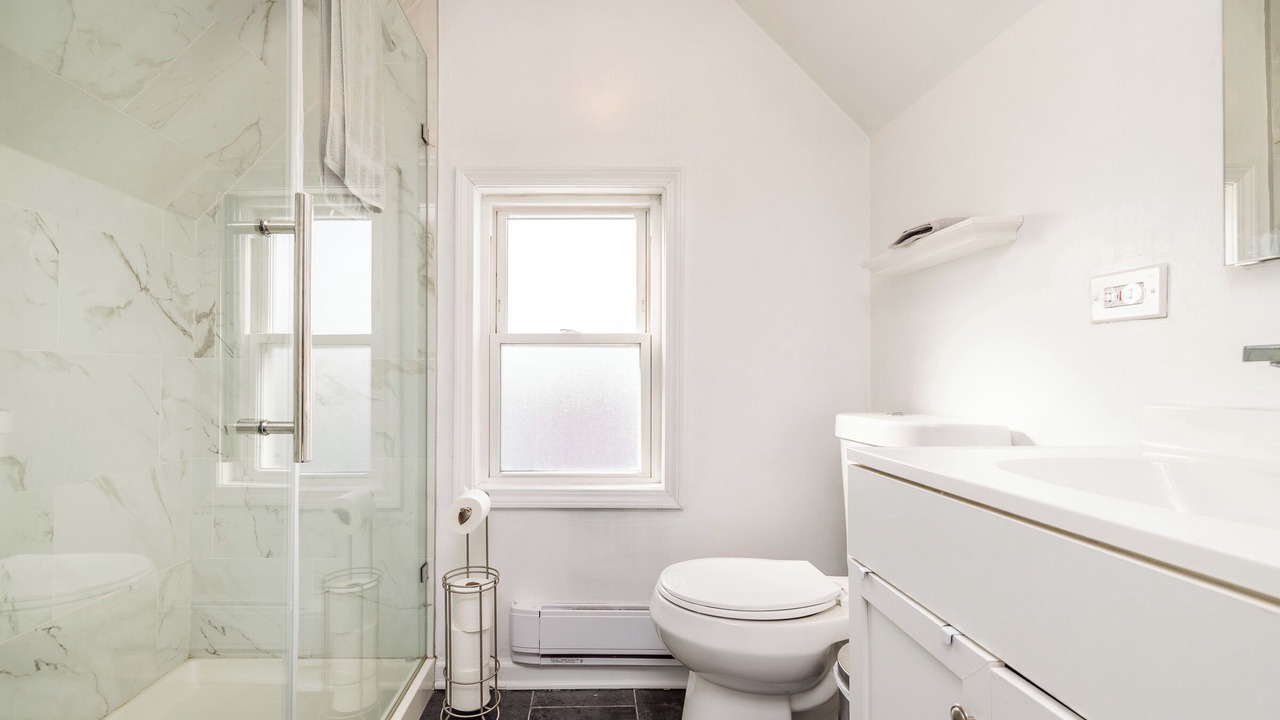 Photo of Bathroom in Avondale