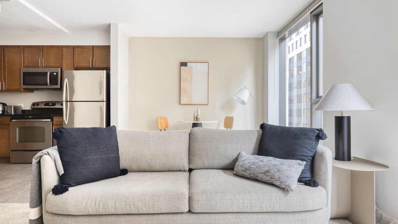 Photo of Livingroom in Downtown Chicago