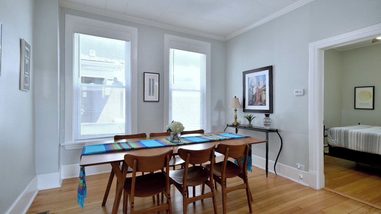 Photo of Livingroom in Oak Park