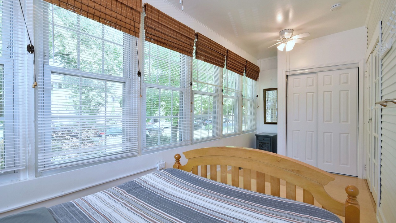 Photo of Bedroom in Oak Park