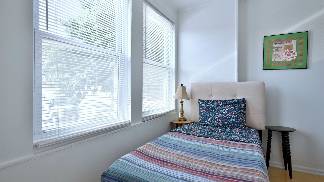 Photo of Bedroom in Oak Park