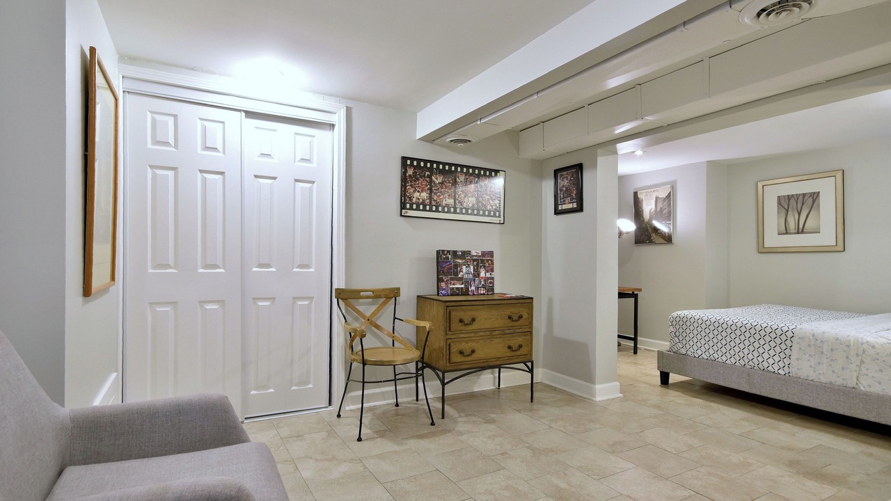 Photo of Bedroom in Oak Park
