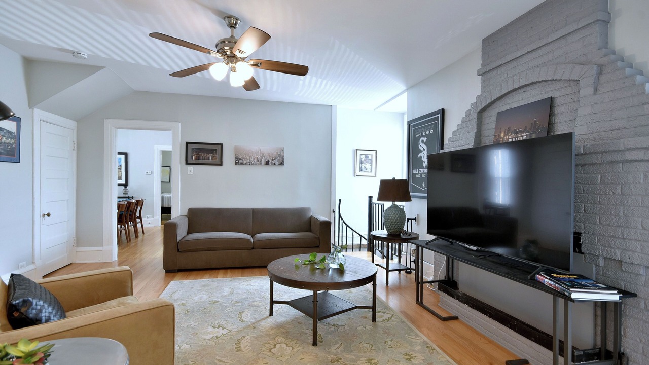 Photo of Bedroom in Oak Park
