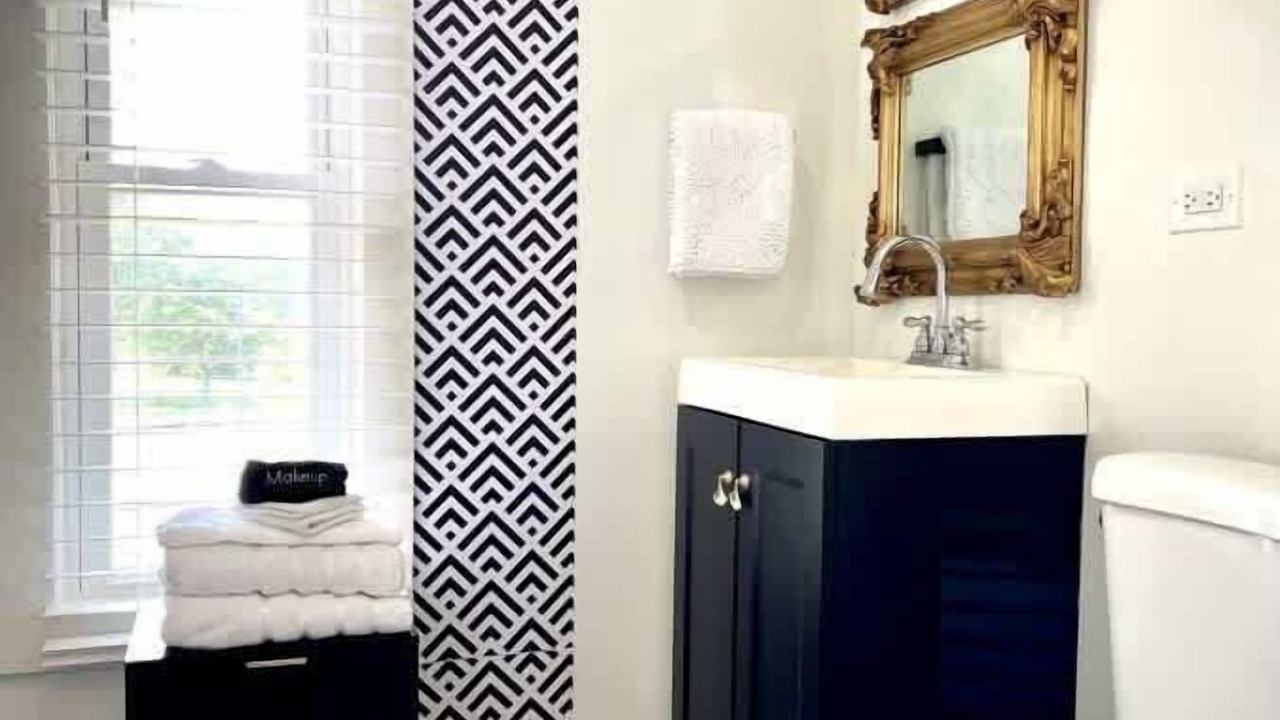 Photo of Bathroom in Evanston