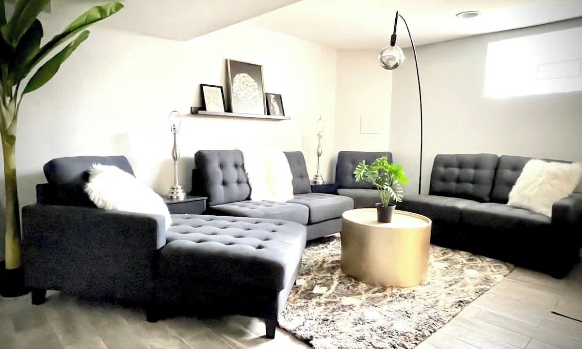 Photo of Bedroom in Evanston