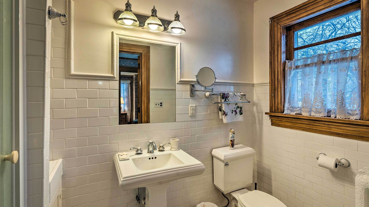 Photo of Bathroom in Belvidere
