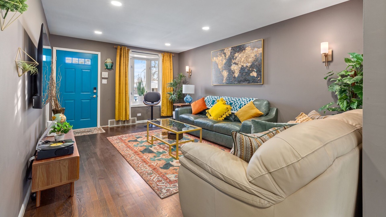 Photo of Livingroom in Oak Forest