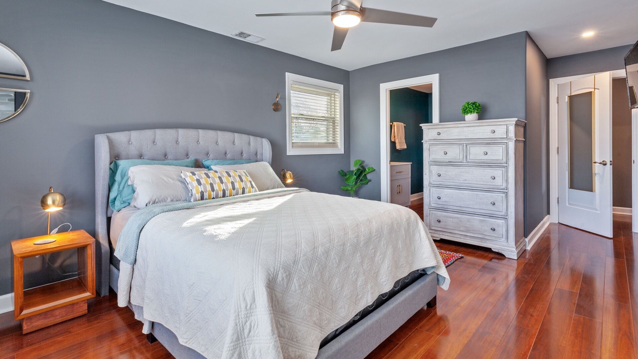 Photo of Bedroom in Oak Forest