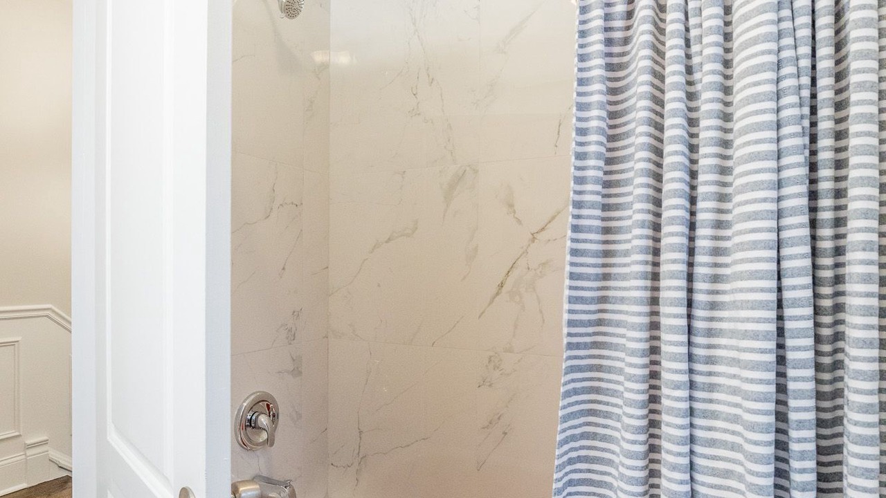 Photo of Bathroom in Grand Boulevard