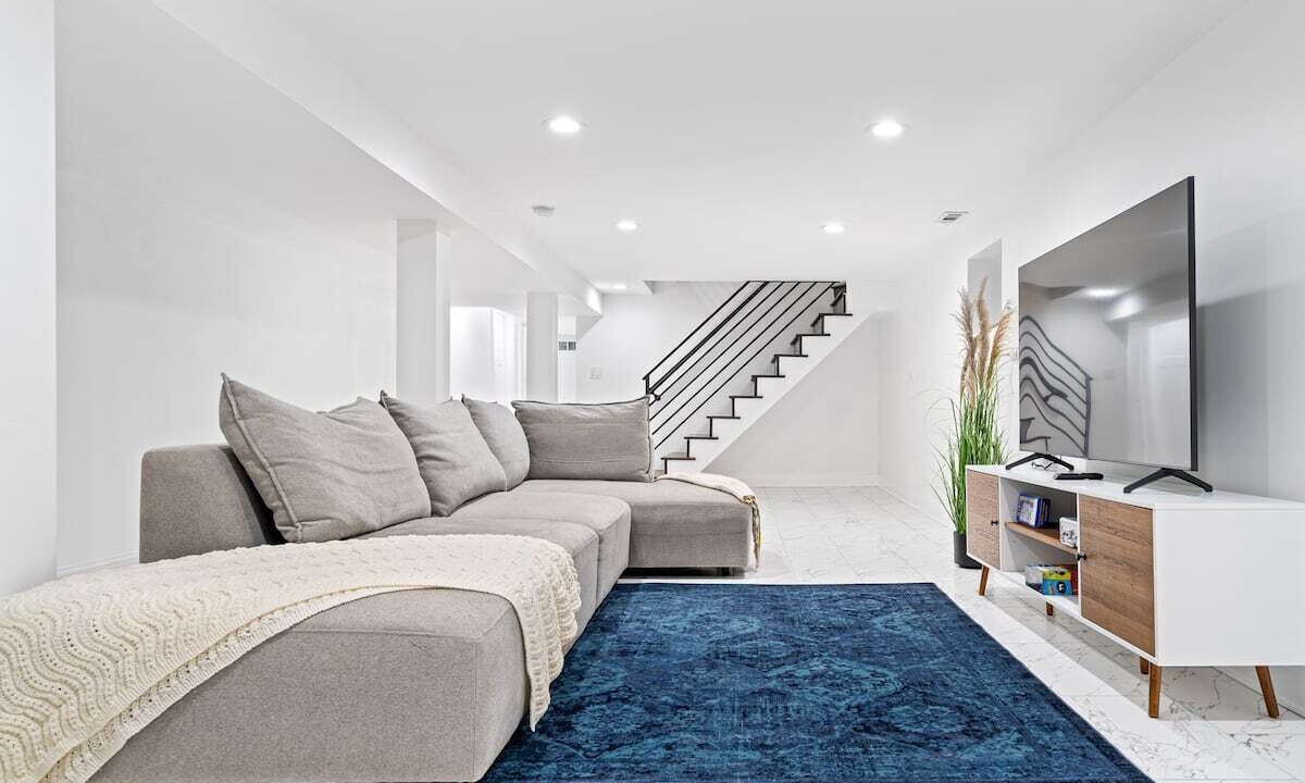 Photo of Livingroom in Cragin