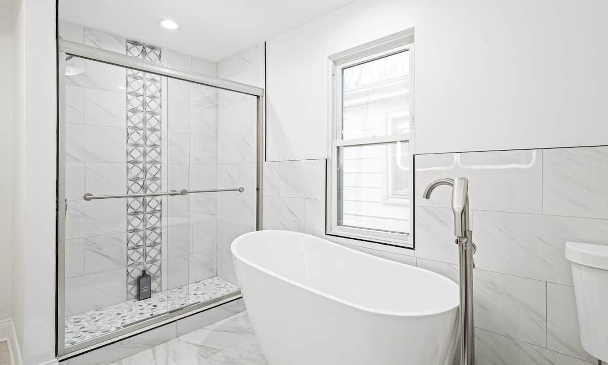 Photo of Bathroom in Cragin