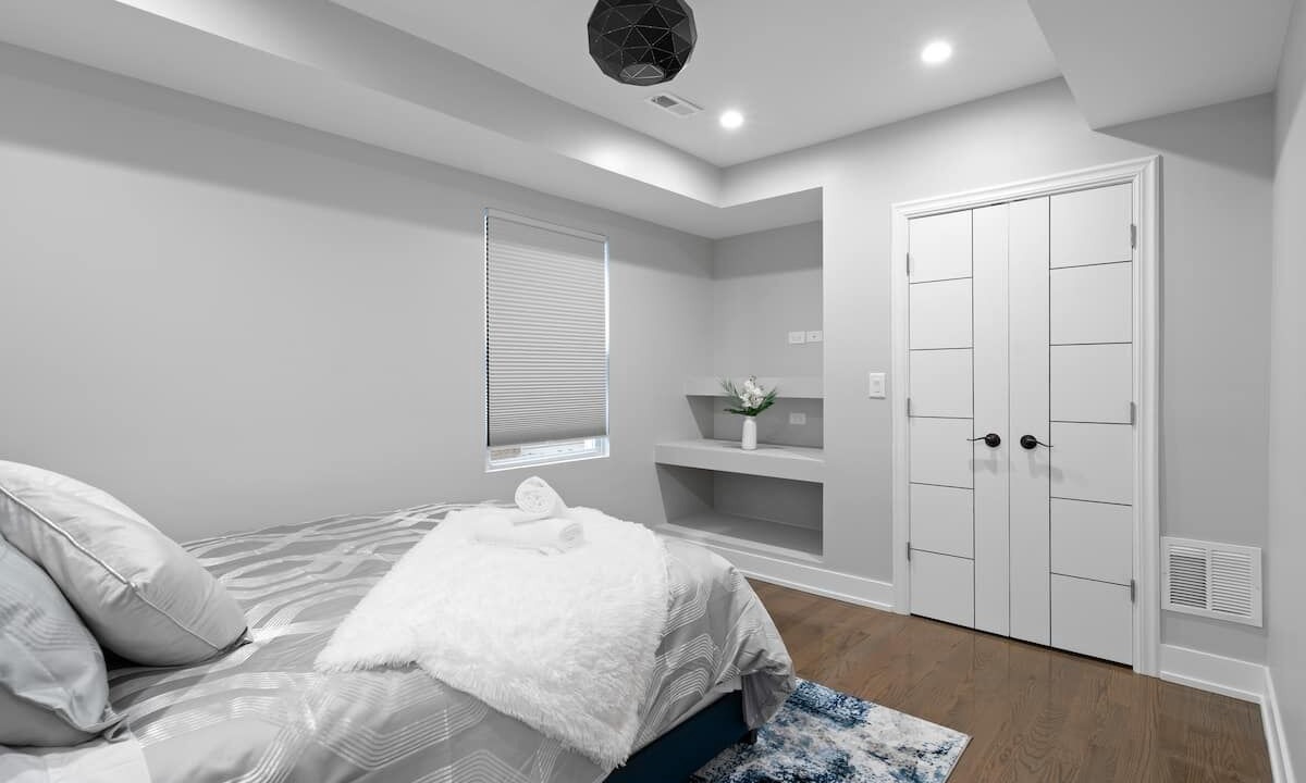 Photo of Bedroom in Cragin