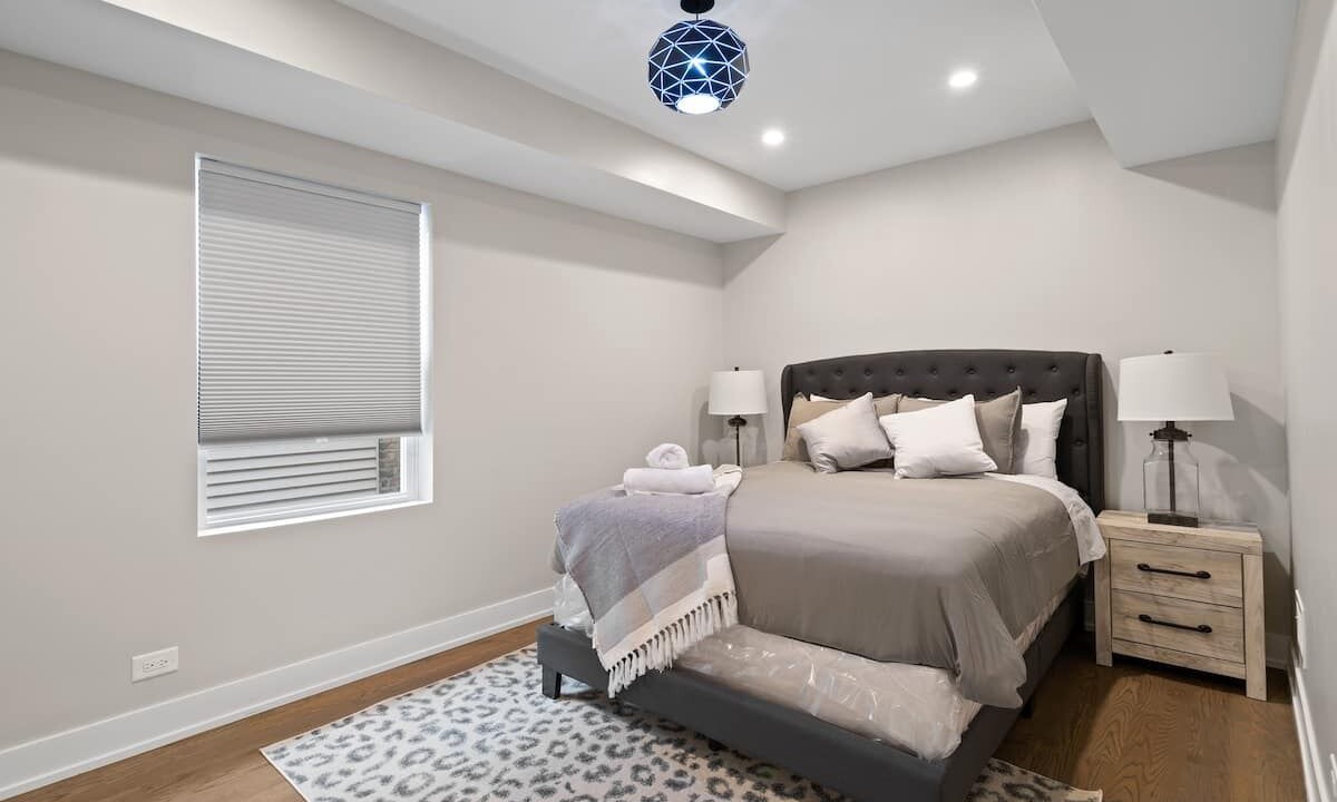 Photo of Bedroom in Cragin