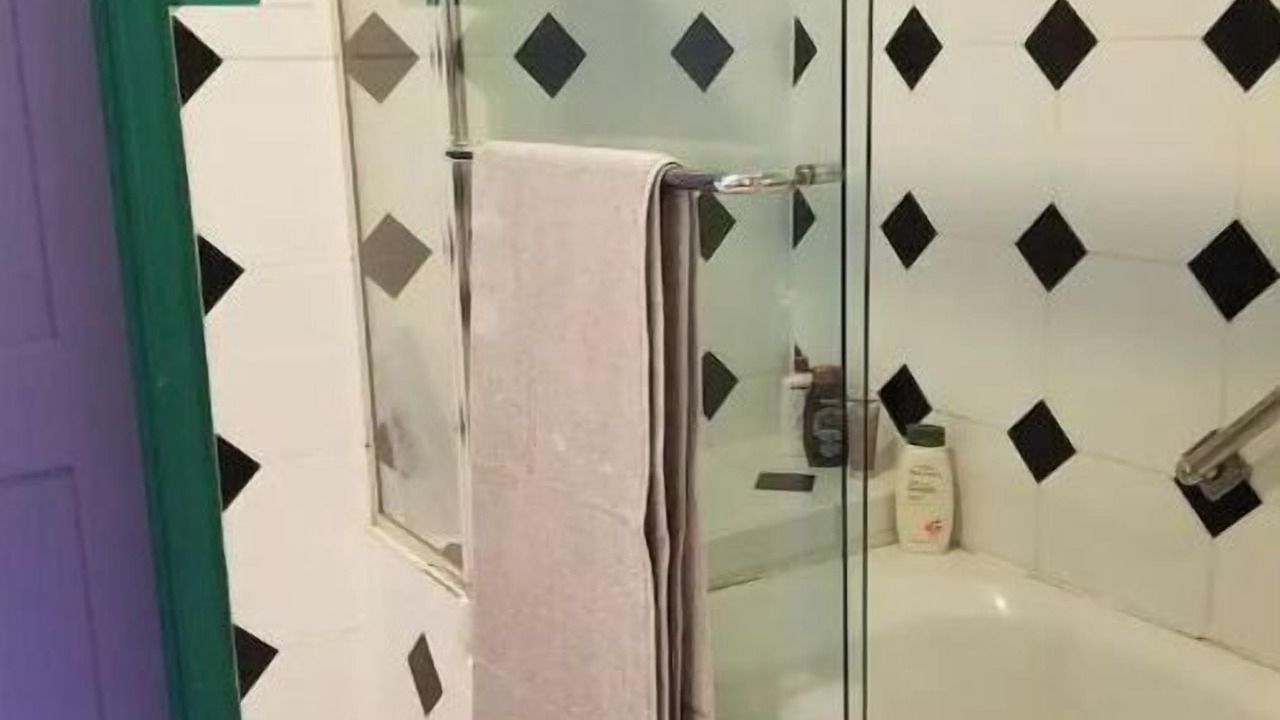 Photo of Bathroom in Near West Side