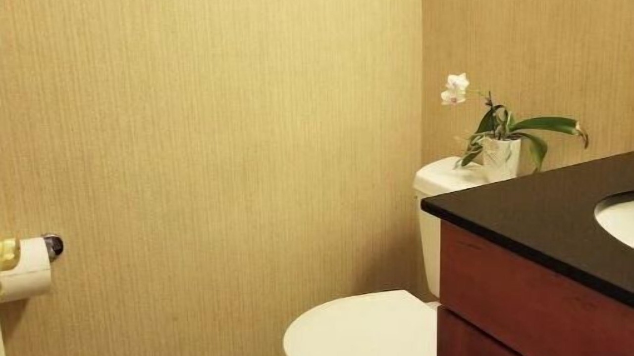 Photo of Bathroom in Near West Side