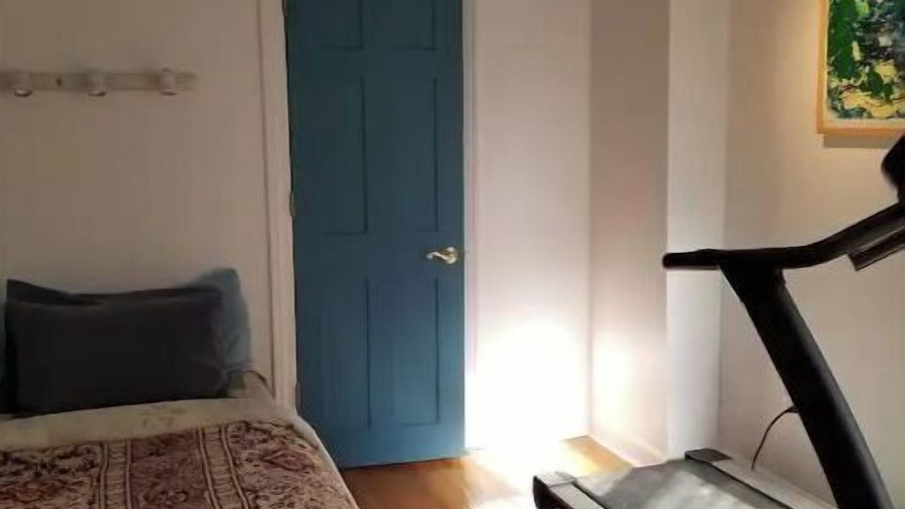 Photo of Bedroom in Near West Side