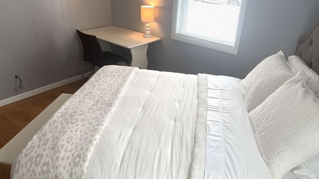 Photo of Bedroom in Quincy