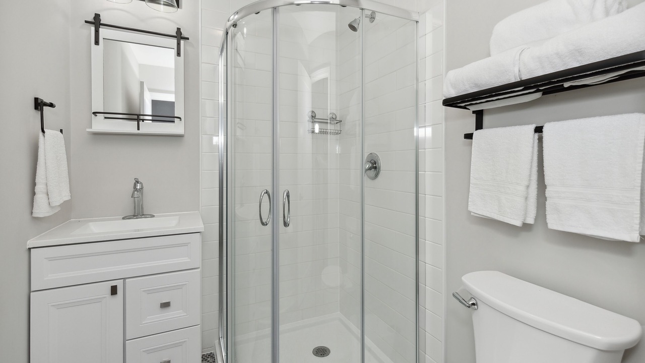 Photo of Bathroom in Fox Lake
