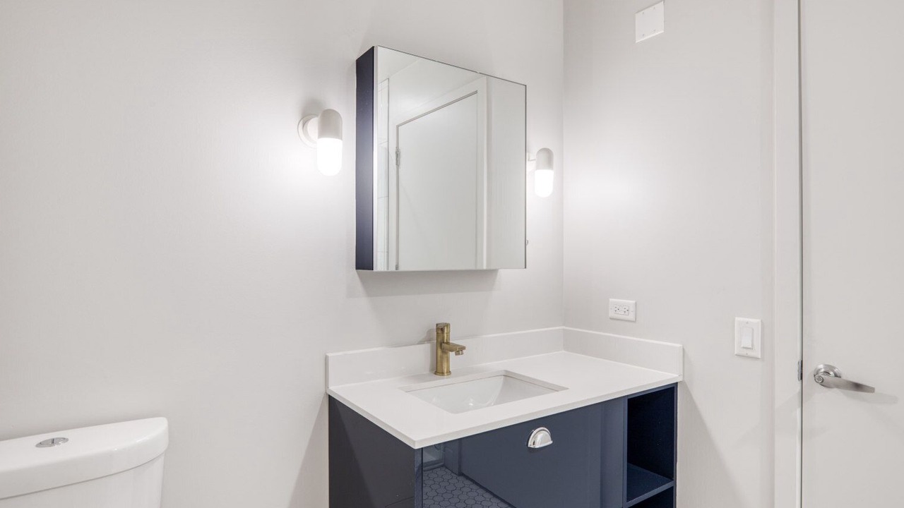 Photo of Bathroom in Near North Side