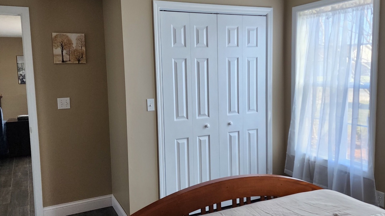 Photo of Bedroom in Carterville