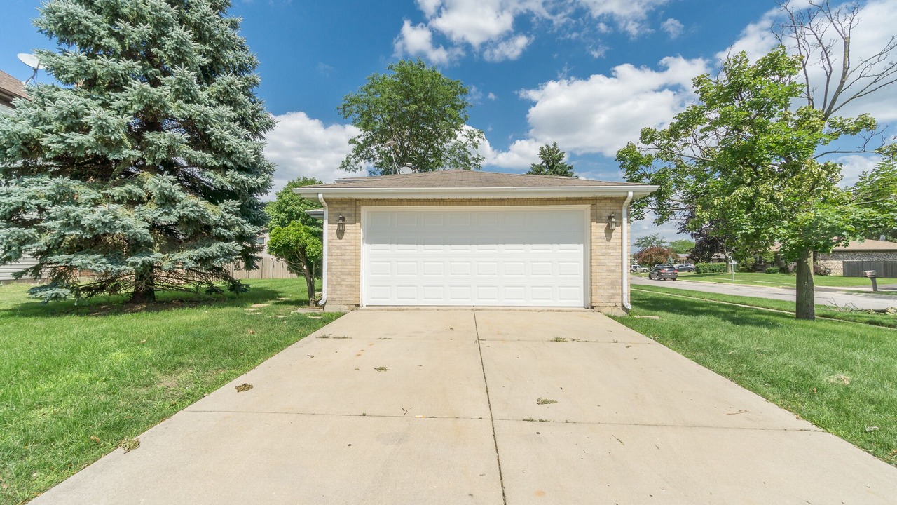Photo of Outdoor in Carol Stream
