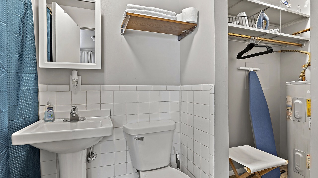 Photo of Bathroom in Aurora