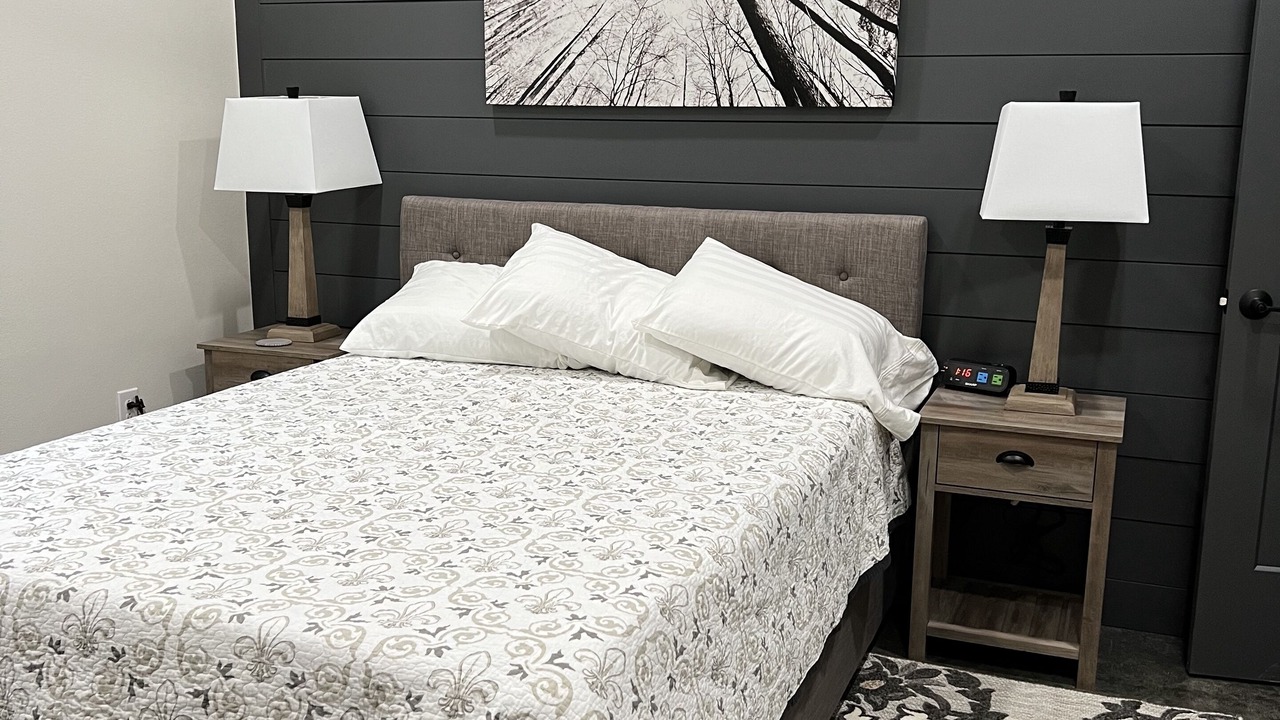 Photo of Bedroom in Perry County