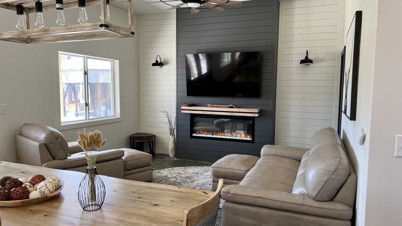 Photo of Livingroom in Perry County