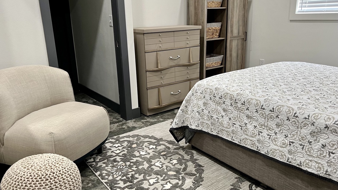 Photo of Bedroom in Perry County