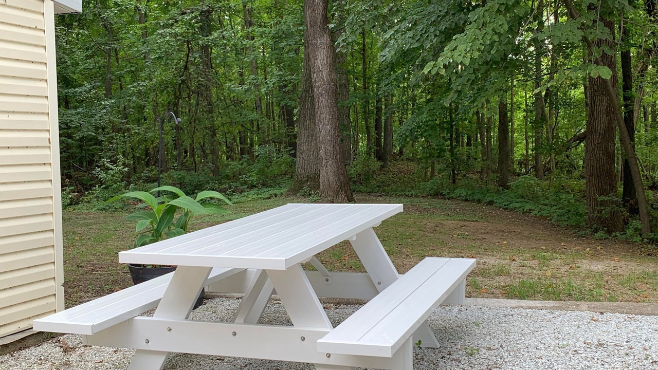 Photo of Outdoor in Adrian