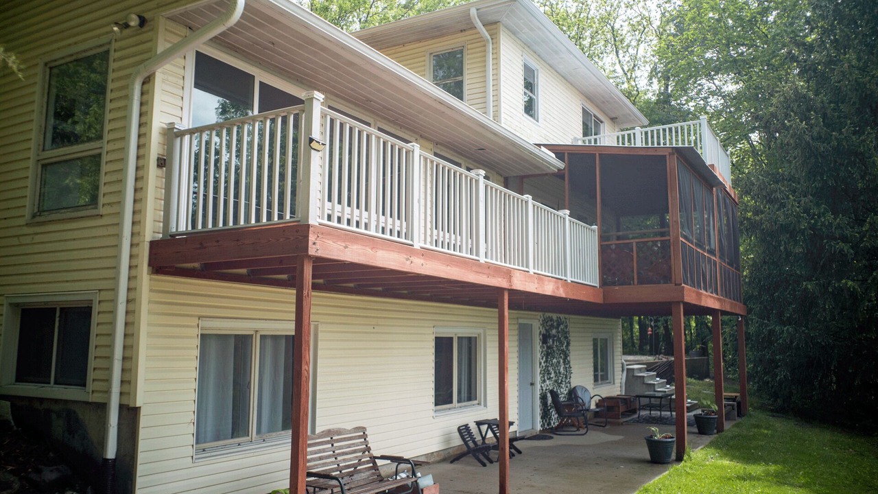 Photo of Outdoor in Adrian
