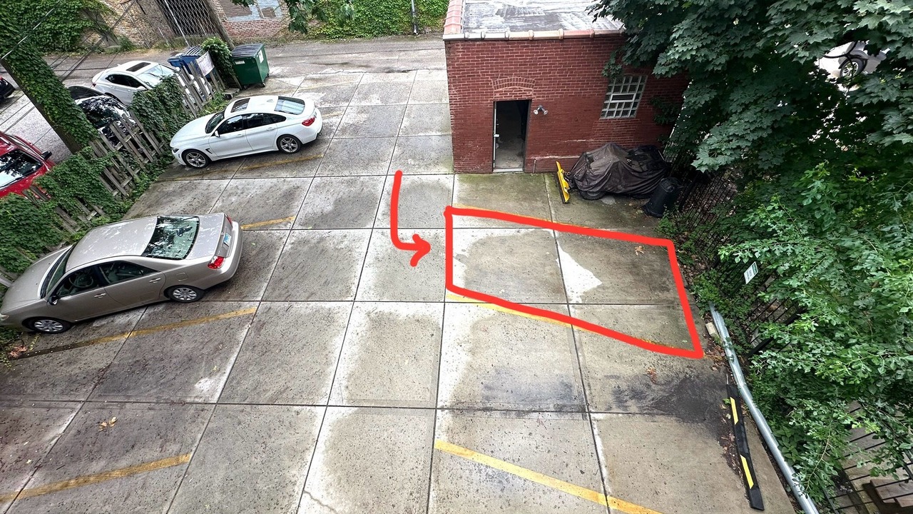 Photo of Outdoor in Rogers Park