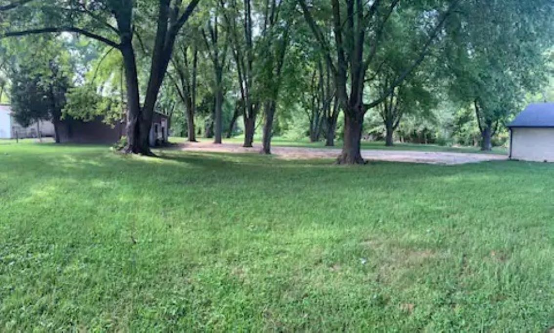 Photo of Outdoor in Lynn Center