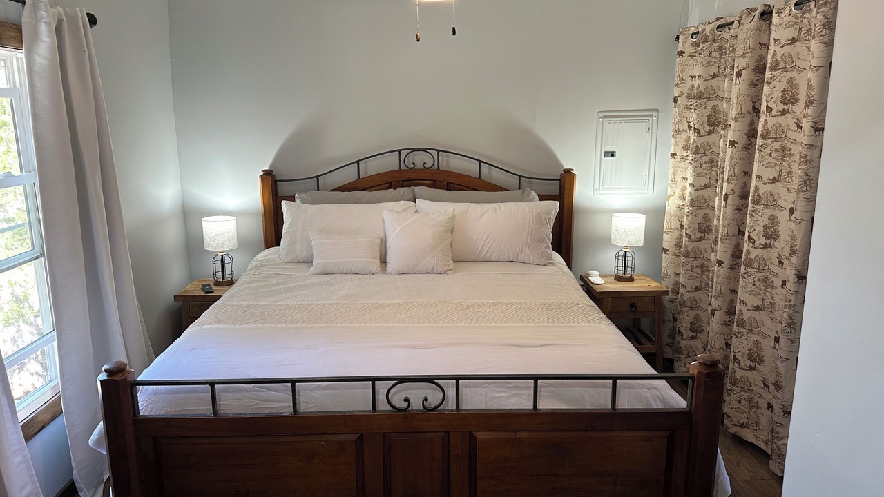 Photo of Bedroom in Goreville