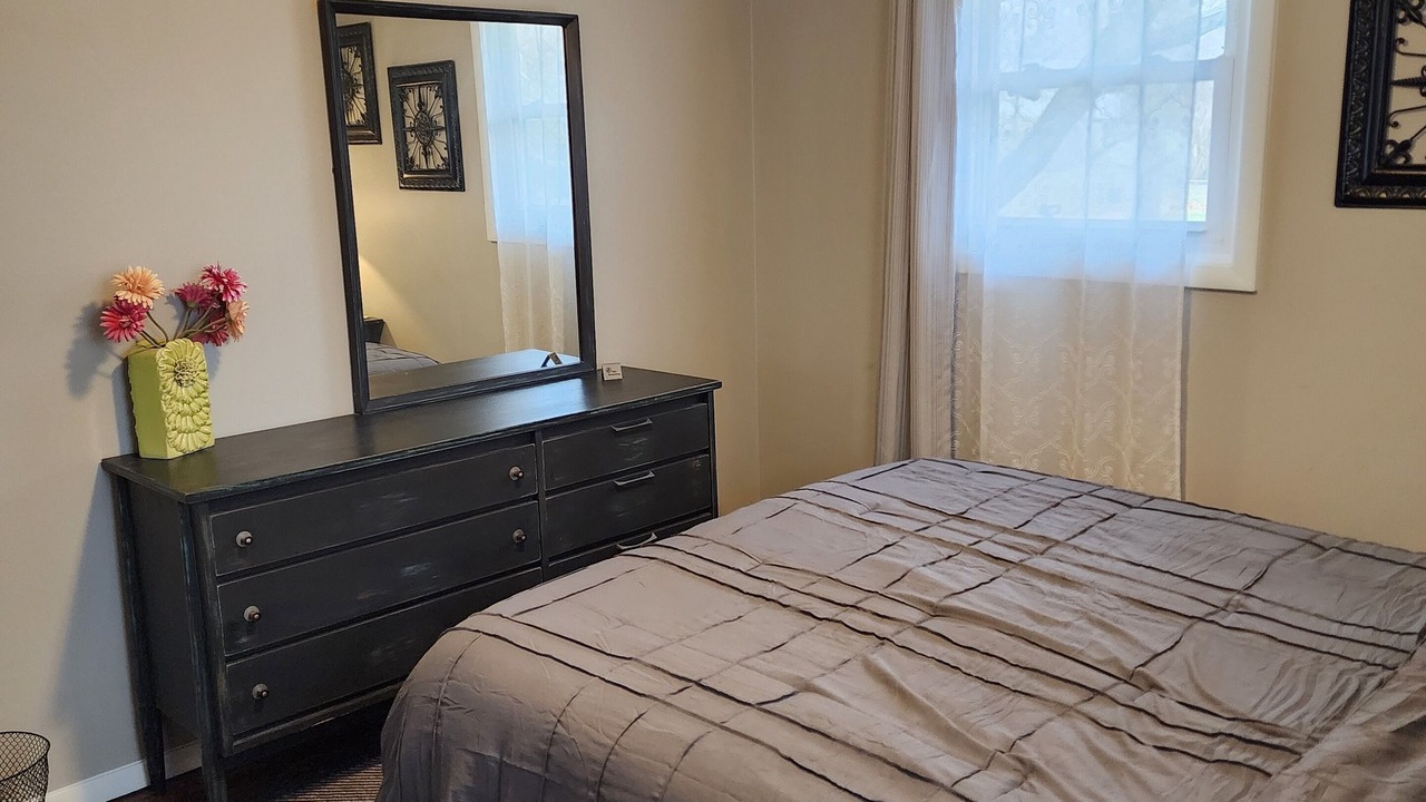 Photo of Bedroom in Orange Prairie