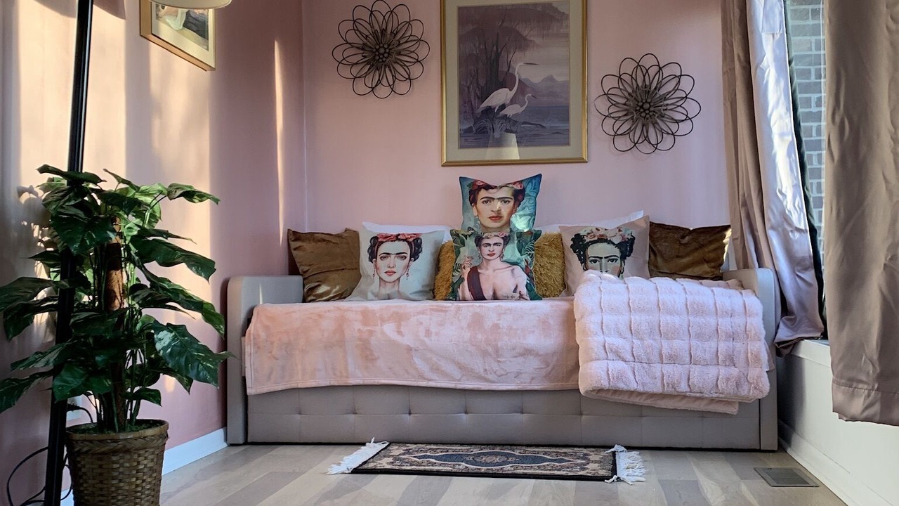 Photo of Bedroom in Wood Dale
