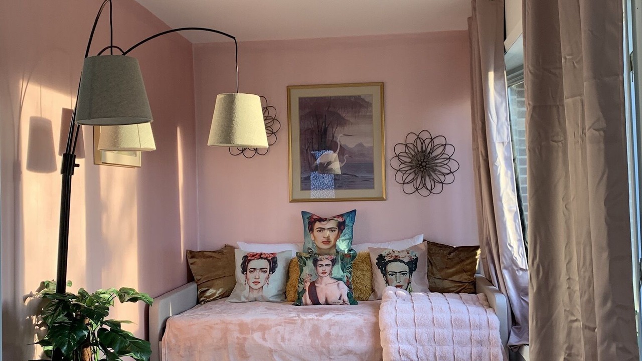 Photo of Bedroom in Wood Dale