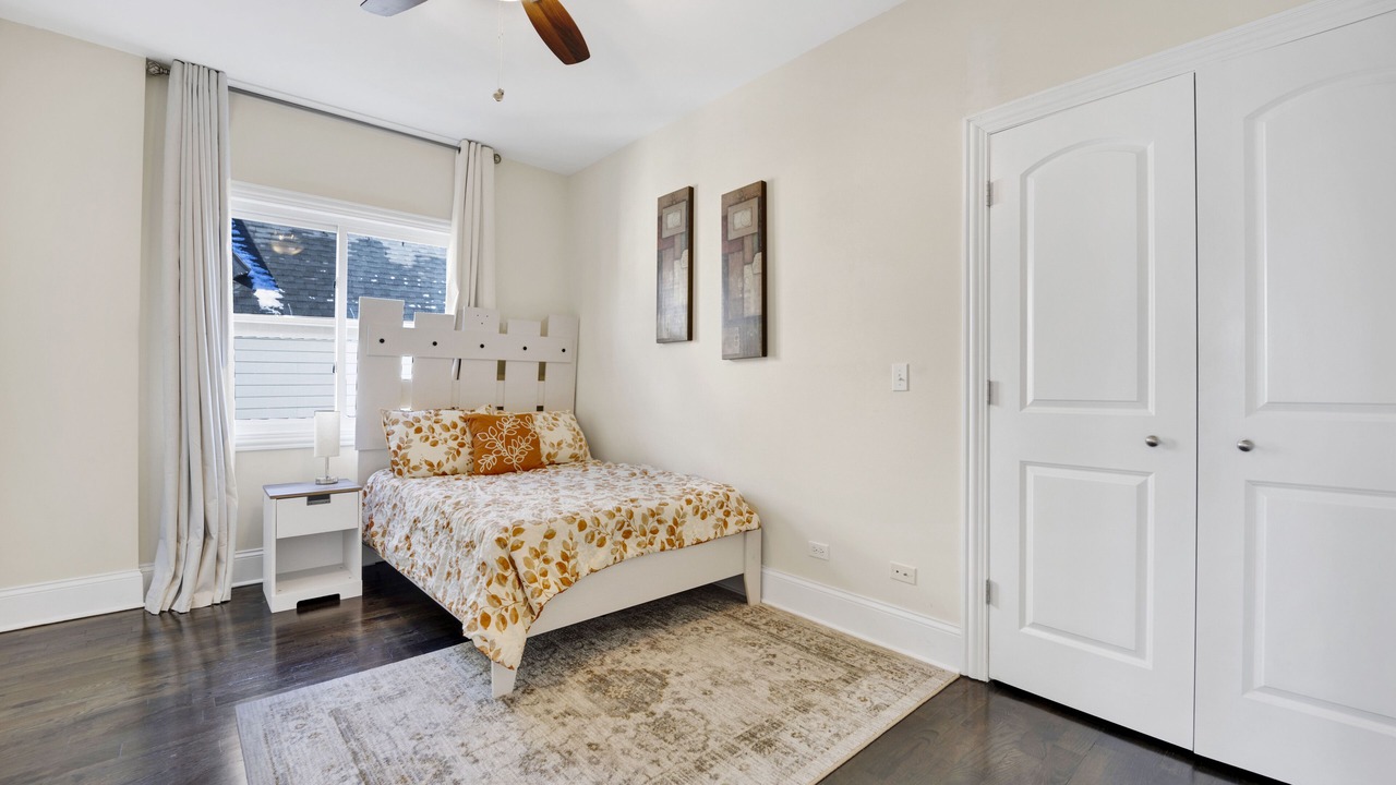 Photo of Bedroom in Grand Boulevard