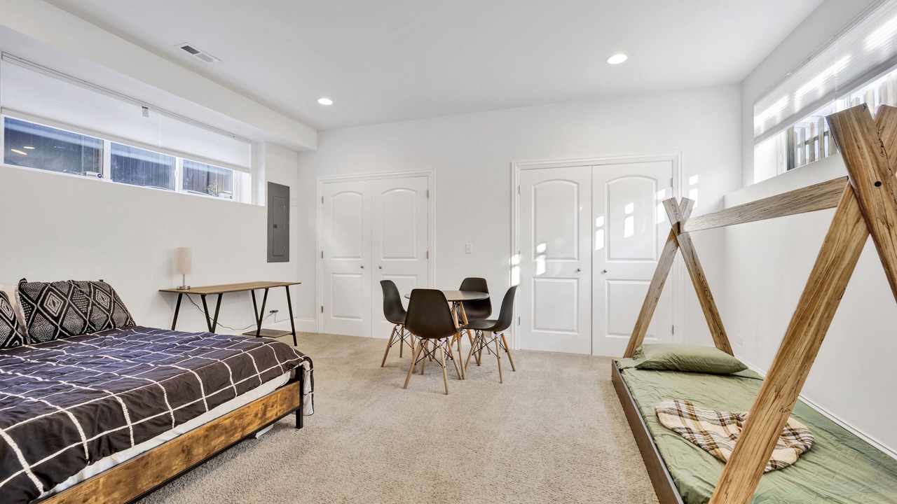 Photo of Bedroom in Grand Boulevard