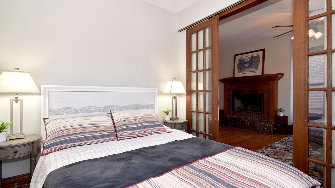 Photo of Bedroom in Oak Park