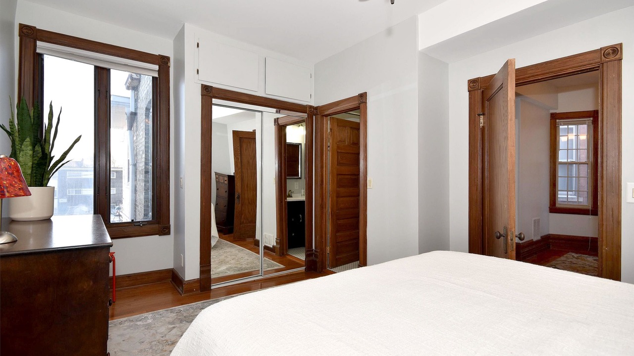 Photo of Bedroom in Oak Park