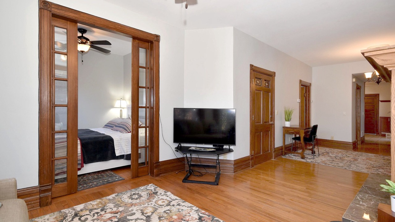 Photo of Bedroom in Oak Park